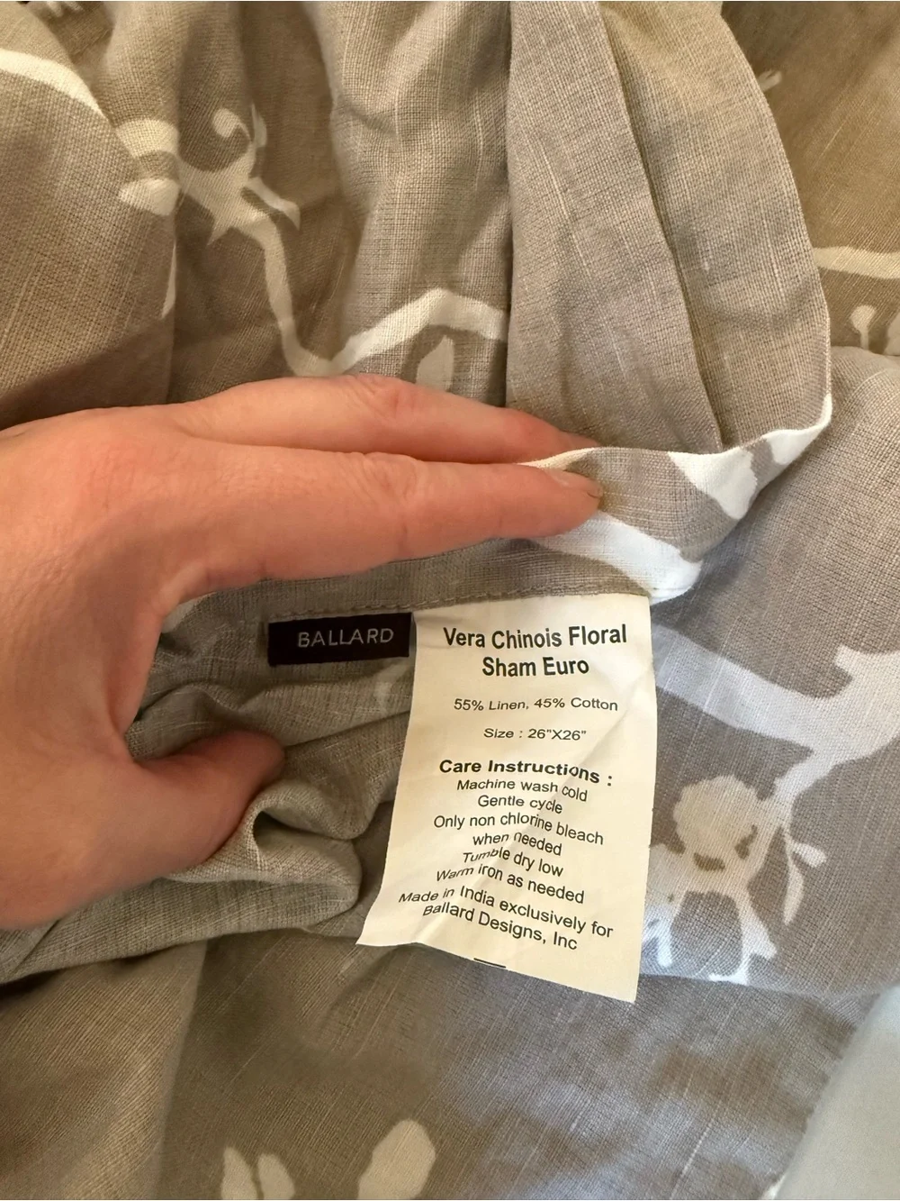 Ballard designs queen linen duvet cover and 1 euro sham